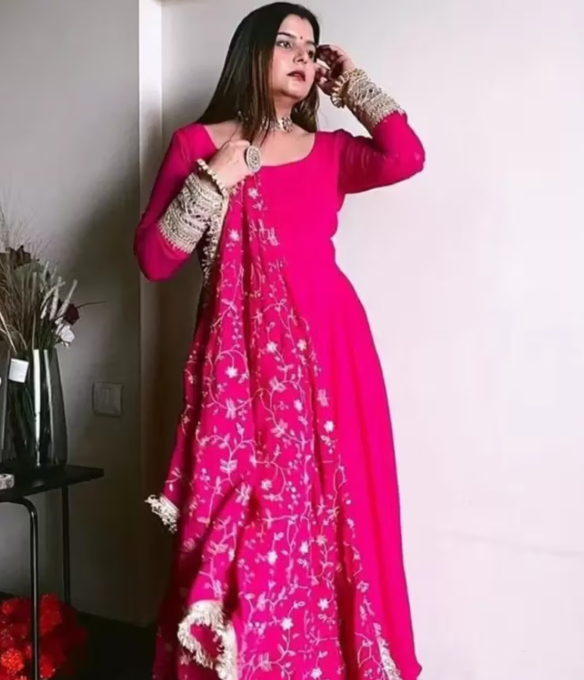 Flared Gown With Dupatta - Image 5