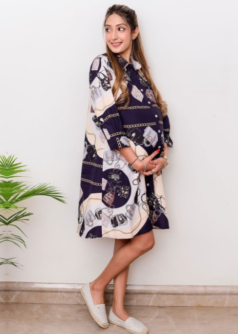 Printed Maternity Gown - Image 3