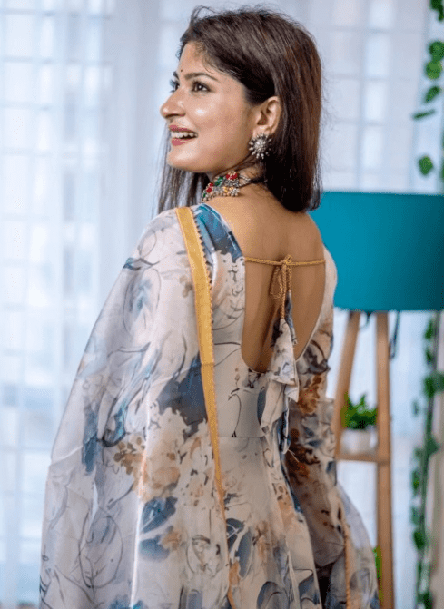 Ethnic Gown With Dupatta - Image 3