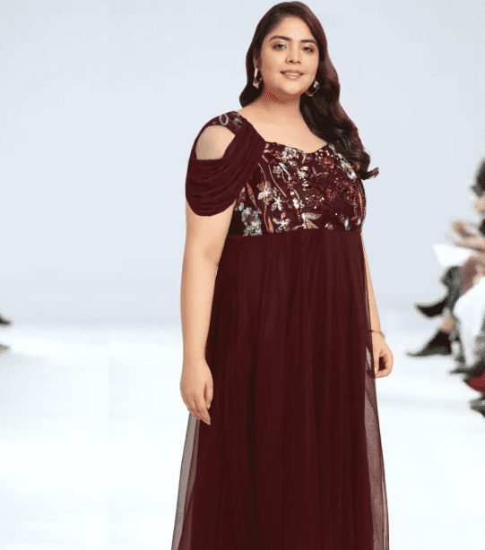 Curve Plus Size Net Gown - Image 4